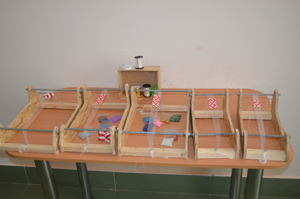 Станки для плетения бисером сделаны руками умельца Сергея Родионова.jpg