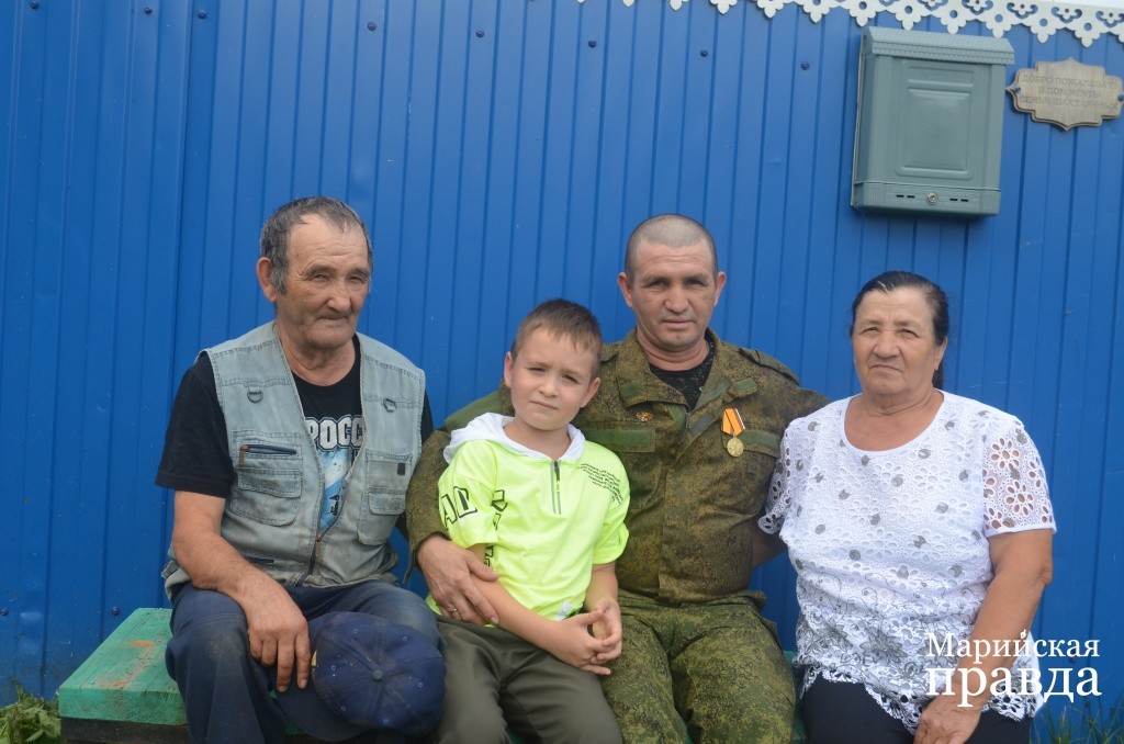 Во время отпуска обязательно нужно навестить родителей в деревне1.jpg