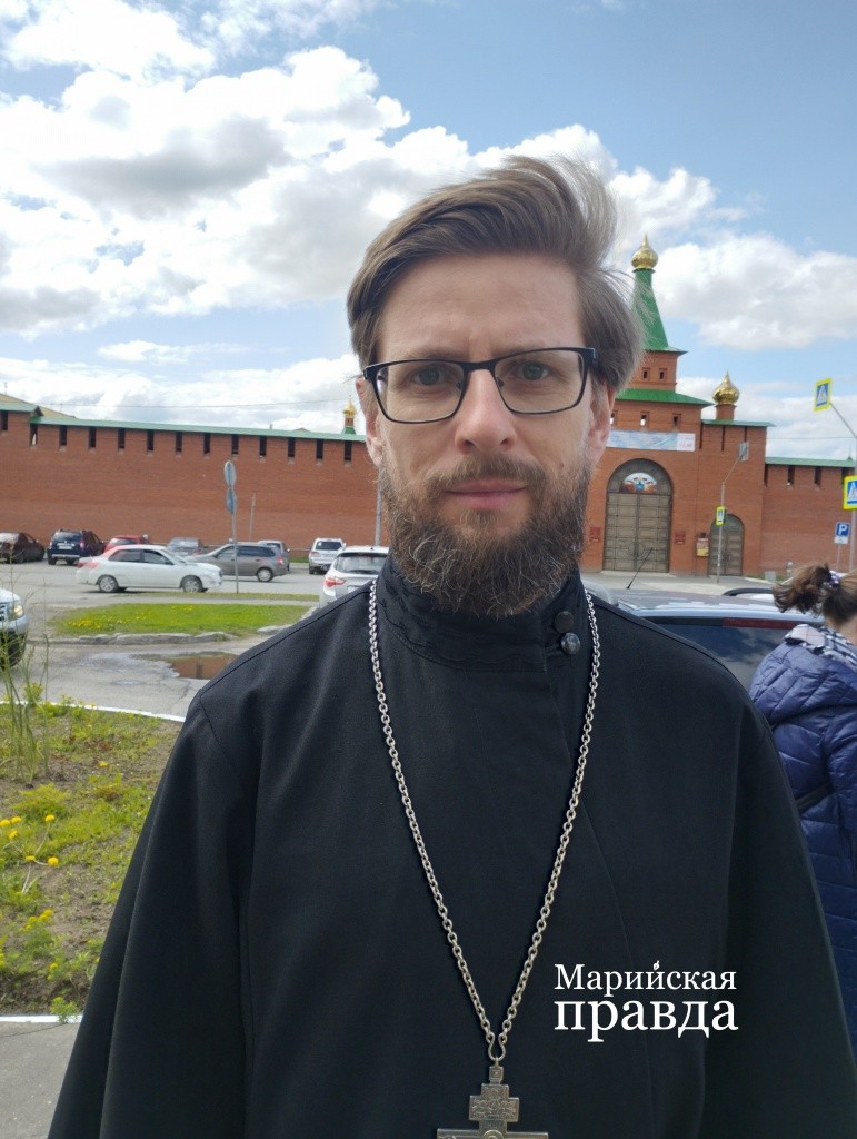Отец Евгений Самойлов. (Фото Натальи Кулишовой/"Марийская правда").