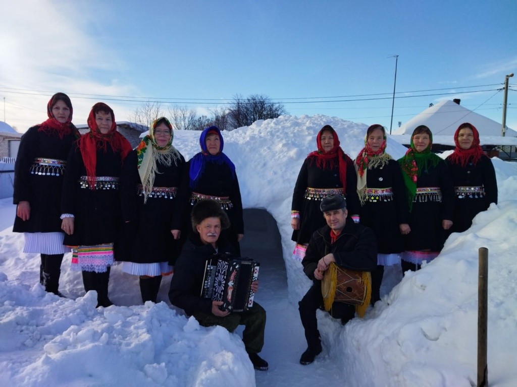 Все 10 человек поместились внутри.jpg