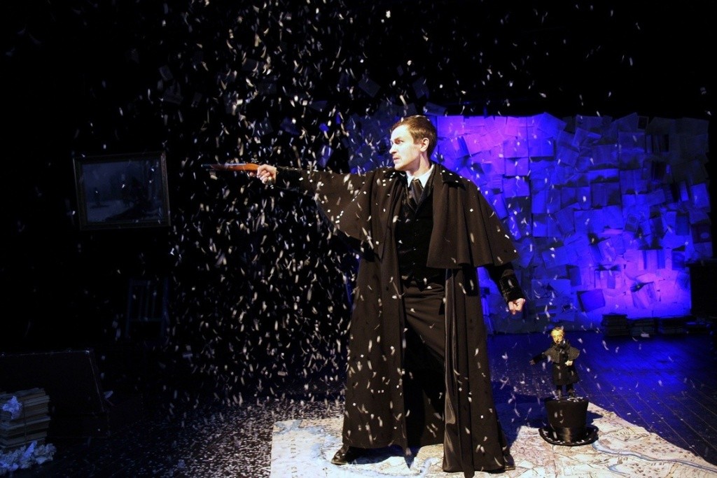 .jpg Заслуженный артист РМЭ Павел Ефимов - победитель в номинации Лучшая мужская роль за моноспектакль Спасти камер-юнкера Пушкина. Фото Валерия Тумбаева.jpg