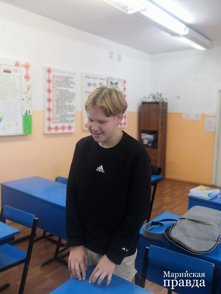 Никита говорит, чо большинство уроков даже тет-а-тет для него пролетают незаметно. Никита говорит, чо большинство уроков даже тет-а-тет для него пролетают незаметно..jpg