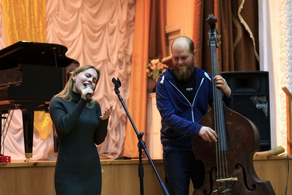 На сцене - группа "КУАТ"