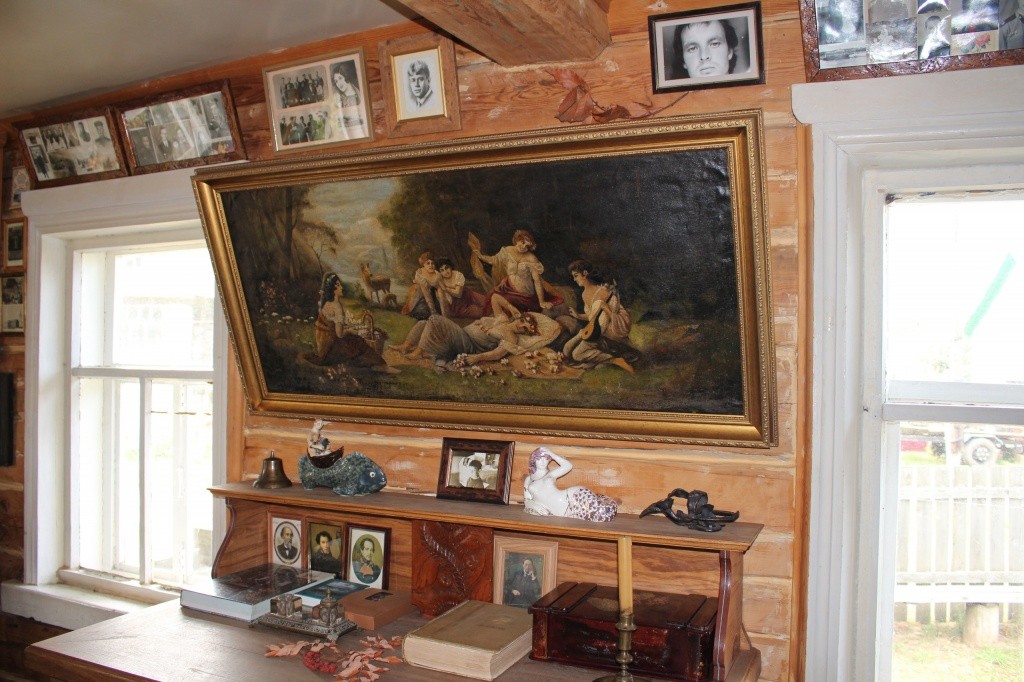 Дом-музей семьи Алдушкиных. На стене картина кисти Сергея Степановича Алдушкина. Фото Евгения Кузнецова.jpg Дом-музей семьи Алдушкиных. На стене картина кисти Сергея Степановича Алдушкина. Фото Евгения Кузнецова.jpg