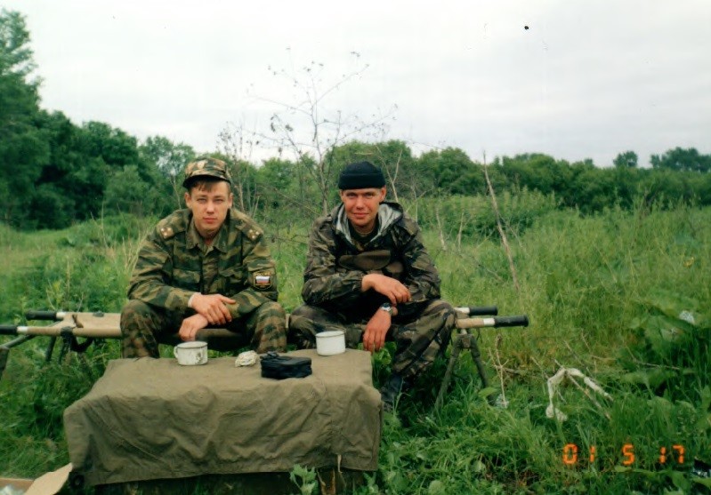 Полковой врач Эдуард Уруков всегда считал, что должен быть впереди своих подчиненных. (Фото предоставлено Эдуардом Уруковым).