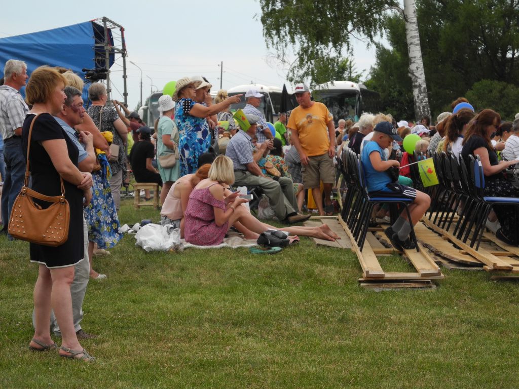 В этом зрительном "зале" везде удобно! (Фото Натальи Кулишовой).
