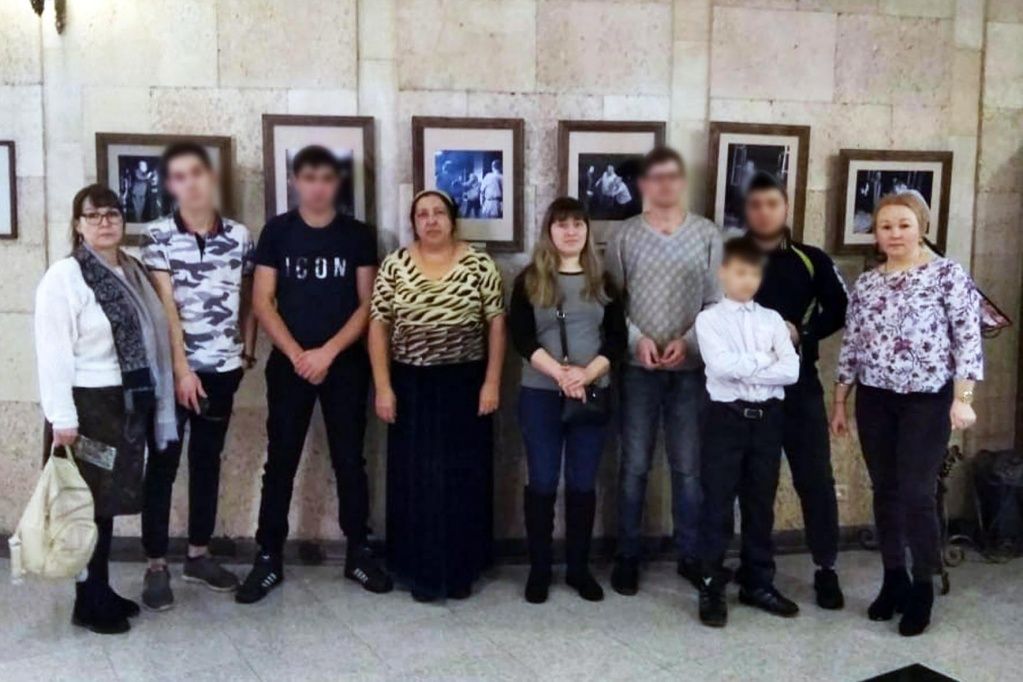Подростки УИИ на спектакле Подростки УИИ на спектакле