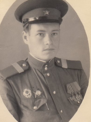 Это фото сержанта Павла Беляева вместе с его данными будет размещено на сайте Малая родина. Книга памяти. Это фото сержанта Павла Беляева вместе с его данными будет размещено на сайте Малая родина. Книга памяти .jpg