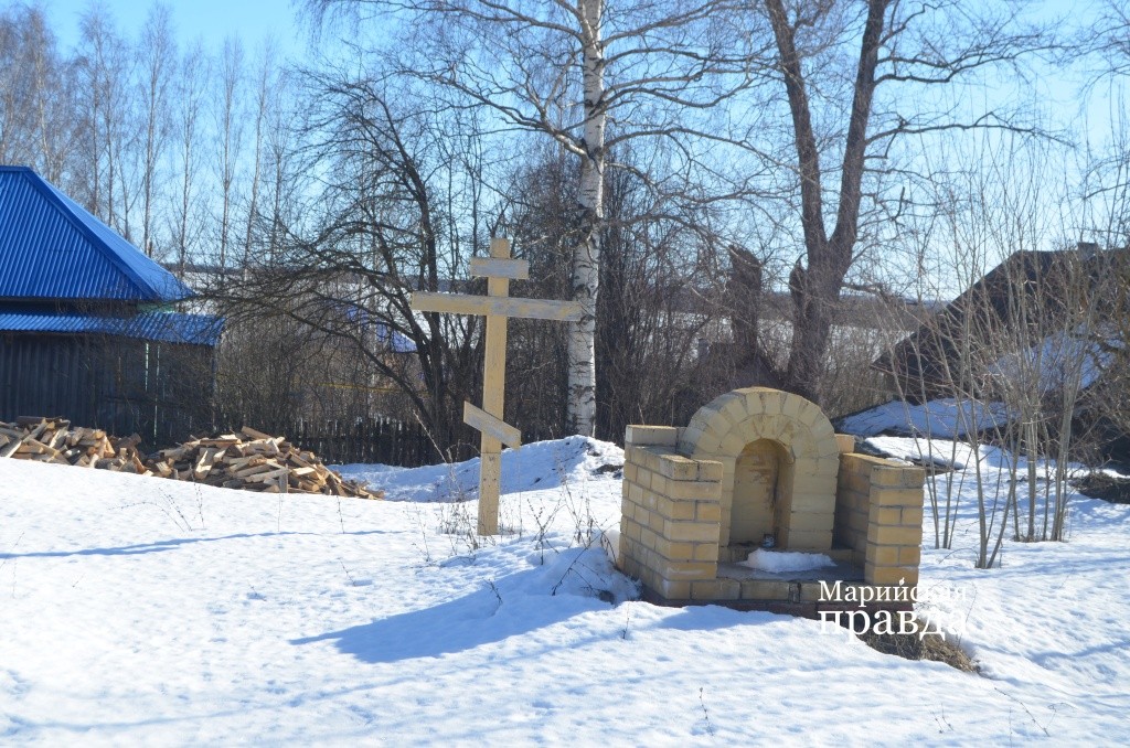 Вот на этом месте стояла когда-то старинная Святотроицкая церковь 1.jpg