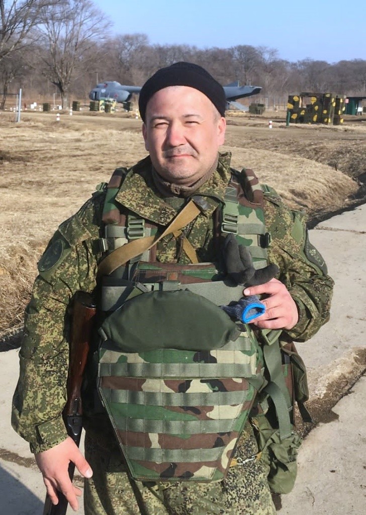 Тимур в броне.jpg