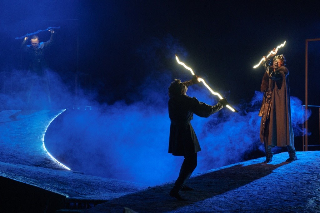 Лучи, мечи, молнии... выбирайте!.jpg Лучи, мечи, молнии... выбирайте!.jpg