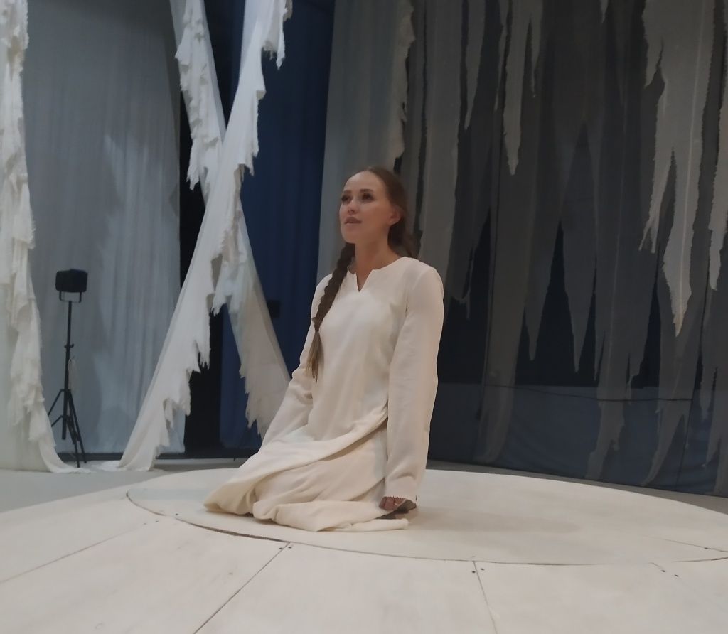 на репетиции русская Снегурочка.Фото О.Ш..jpg