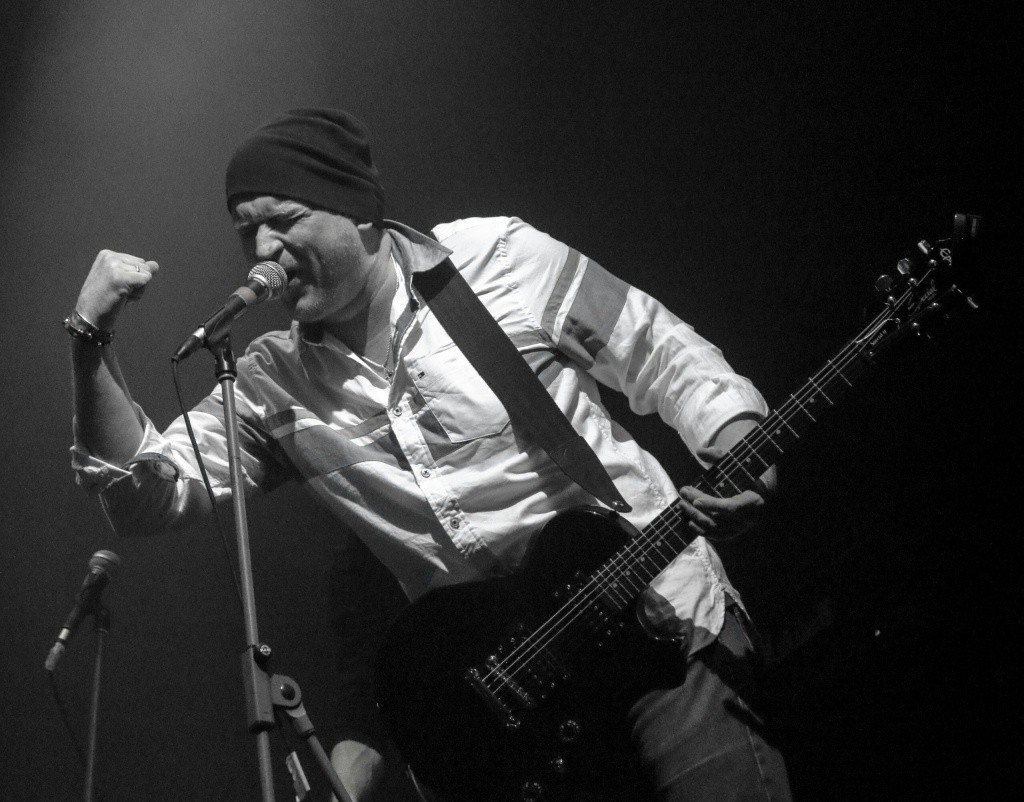 И этот рокер тоже Микрюков..jpg