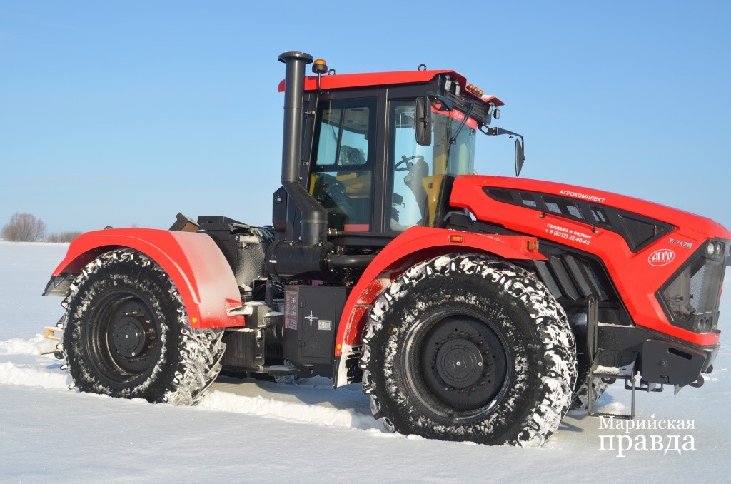 Снегохода у нас не было, поэтому в путь мы отправились на великане мощностью 420 лошадиных сил..jpg