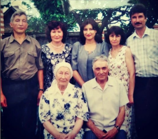 С женой и детьми.jpg
