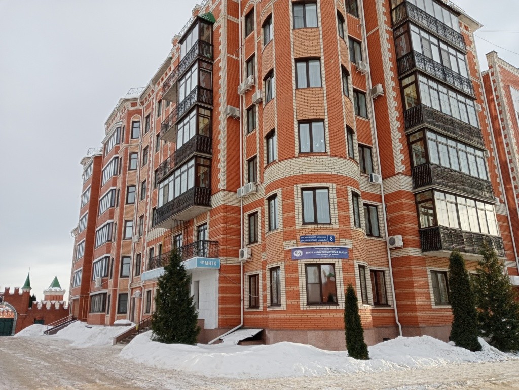 Воскресенская набережная, 8.jpg