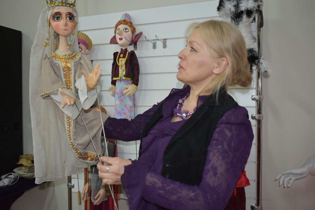 Эльвира Лисицына.jpg Эльвира Лисицына.jpg