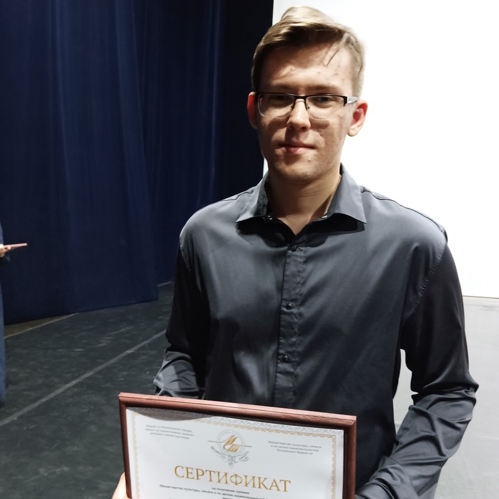 Тимур на сайт.jpg