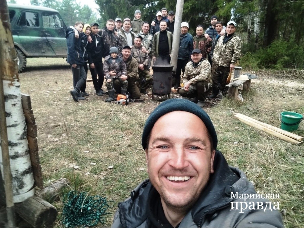 Субботник прошел очень дружно. Субботник прошел очень дружно1.jpg