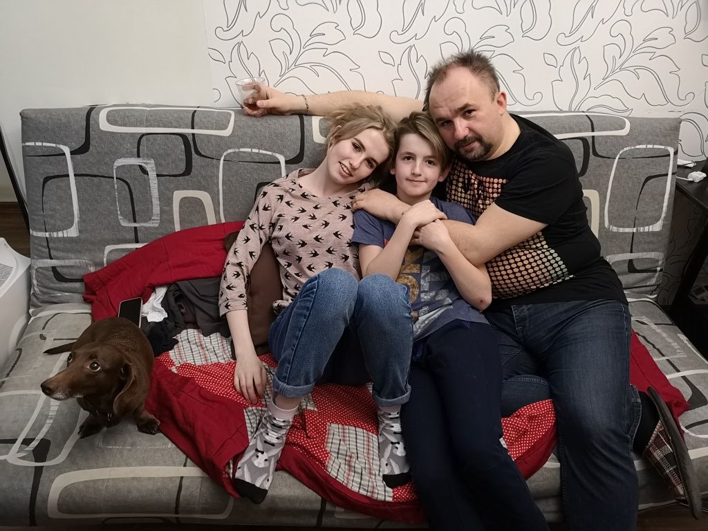 С детьми_Александрой и Степаном.jpg