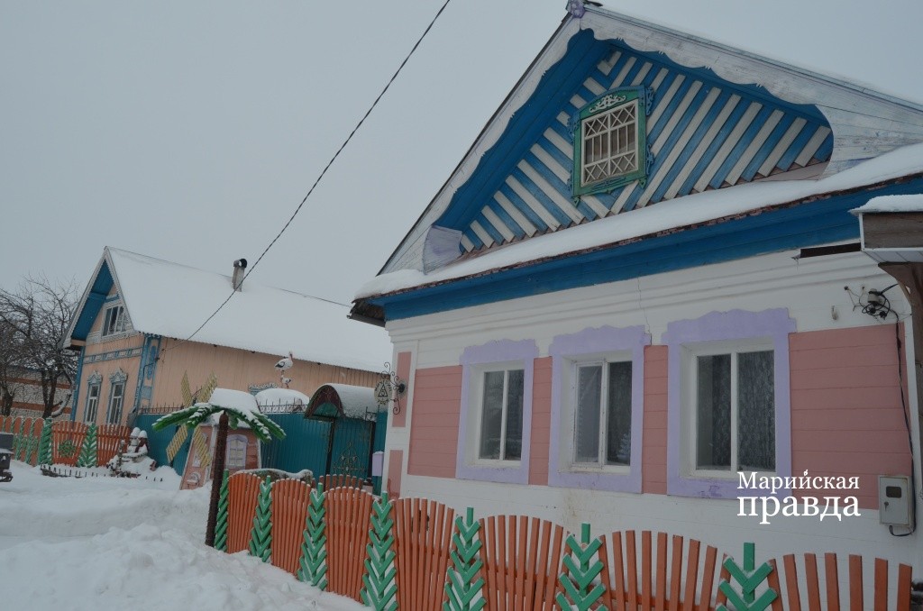 Дома у Петуховых очень симпатичные..jpg