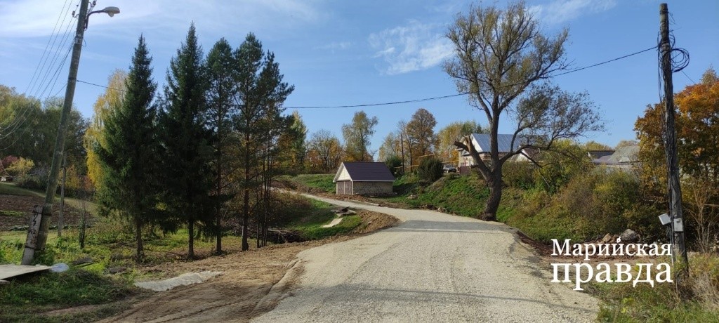 Вот так теперь выглядит проезд по деревне Куприяново. Вот так теперь выглядит проезд по деревне Куприяново 1.jpg