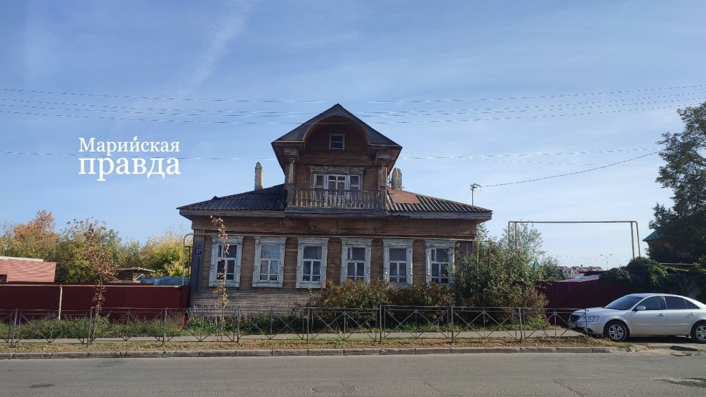 afD0uIWSvuA (1) (1).jpg