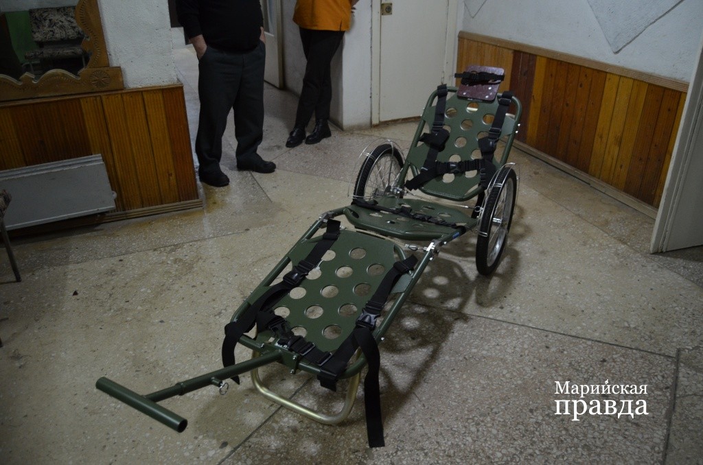 Надежда трансформер, поэтому может принять любое положение, причем раненый боец надежно фиксируется..jpg