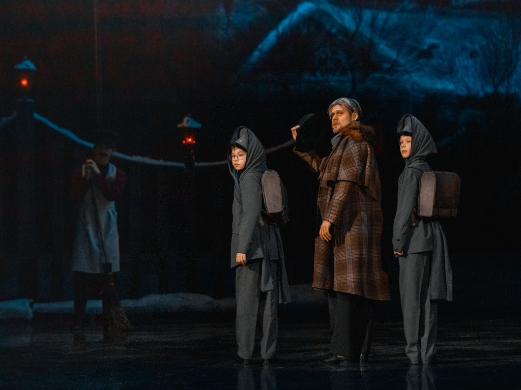 Забытая Анютой семья.jpg