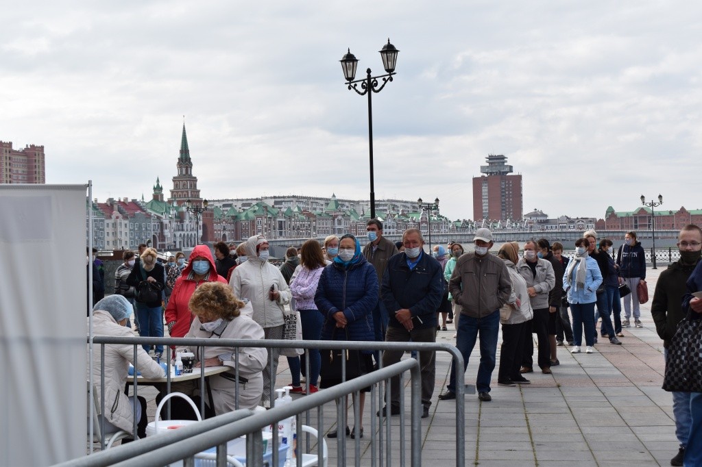 В прошлом году в ходе акции обследование прошла одна тысяча человек. (Фото предоставлено Республиканским кожвендиспансером).