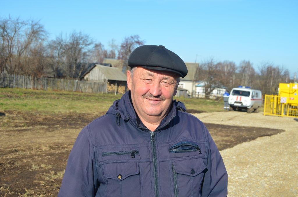 Анатолий Иванов жизнь станет комфортнее, да еще и сэкономим, ведь в прошлом году на уголь и дрова я потратил больше 30 тысяч рублей, а газ дешевый.JPG