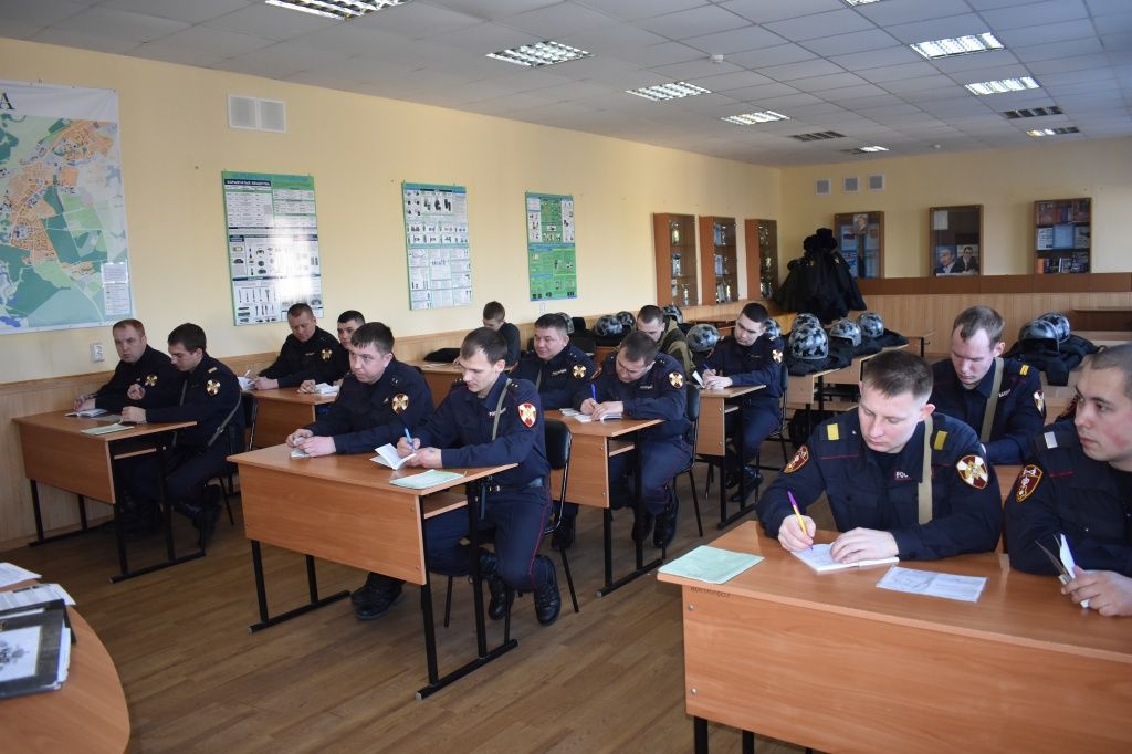 Во время инструктажа