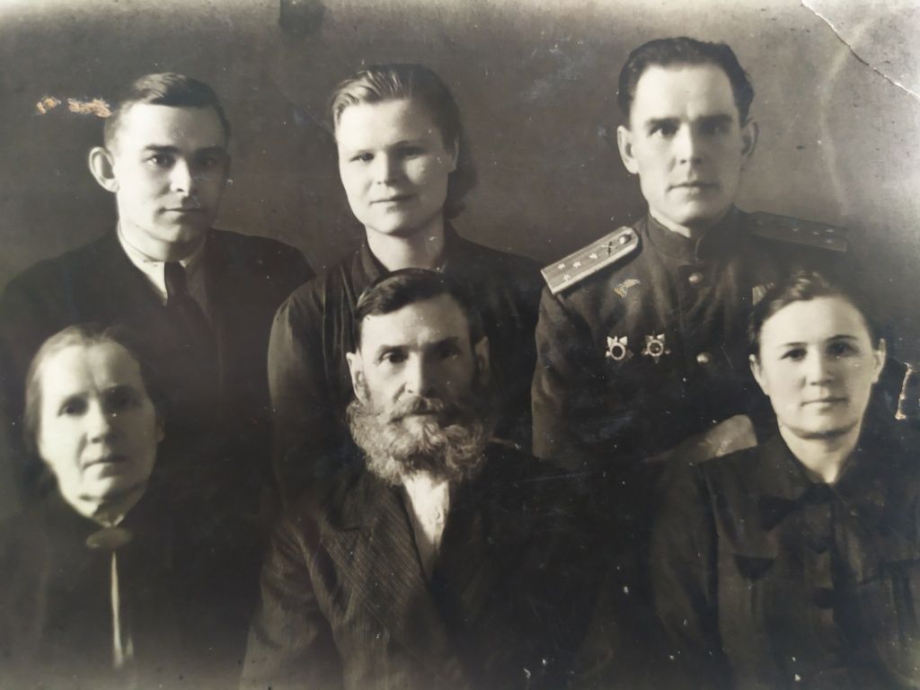 С родными и близкими. (Фото предоставлено Софией Роженцовой). С родными и близкими. (Фото предоставлено Софией Роженцовой).