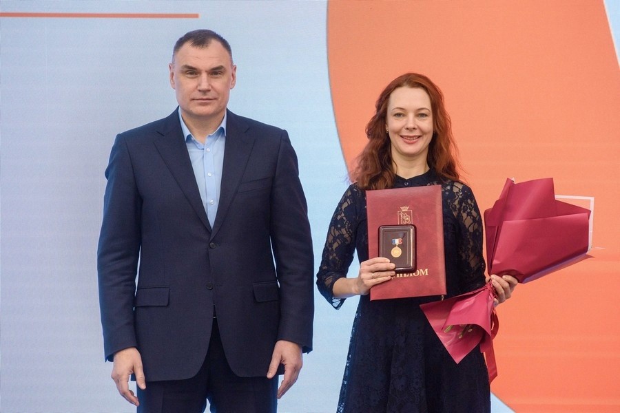 .jpg Лауреат Госпремии РМЭ в области театрального искусства Ксения Немиро. актриса театра им. Г. Константинова. Фото пресс-службы Главы Марий Эл.jpg