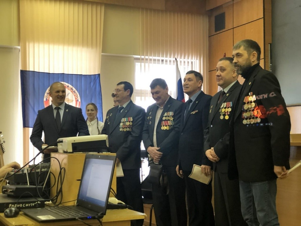 Ветераны «Боевого братства» уже доказали свою преданность стране, - считает руководитель региональной организации. (Фото из архива Владимира Белоусова).