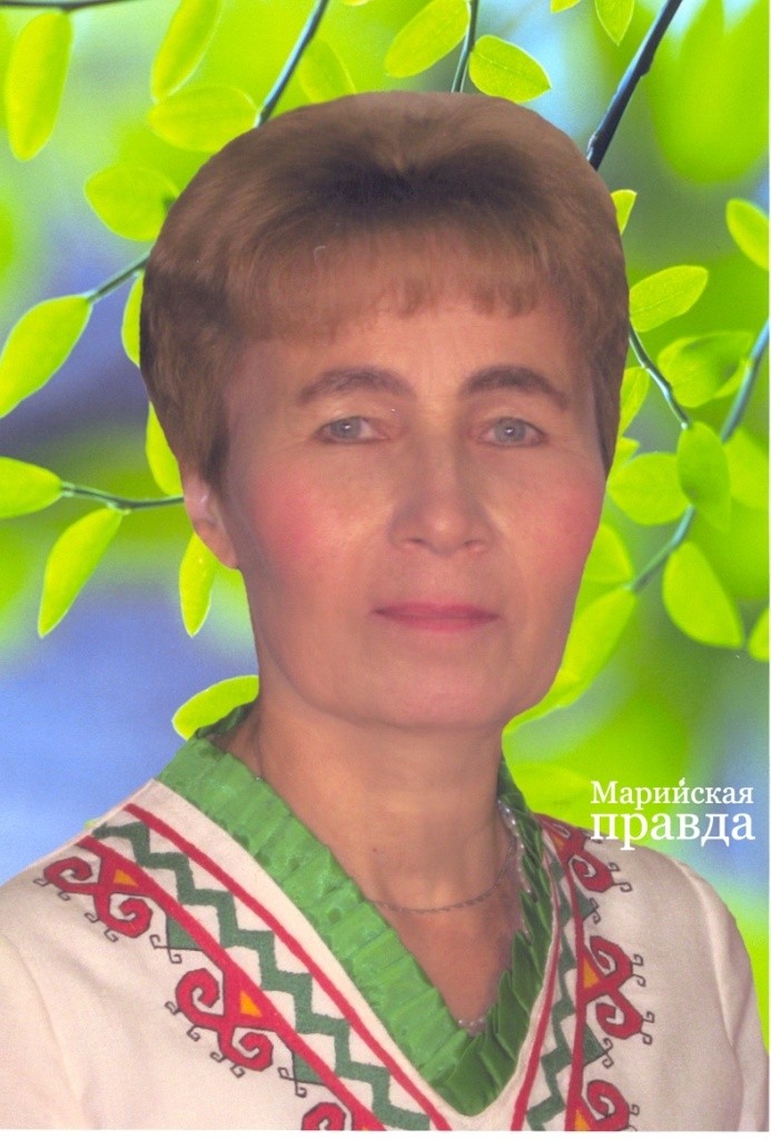 Работая в школе Дина Рычкова находила время и для литературного творчества.jpg