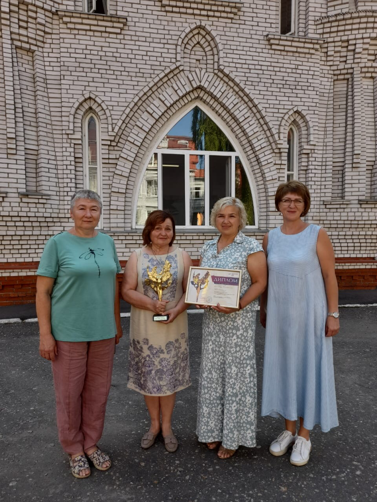 Проект «Смысловой анализ сказок как способ формирования нравственных ориентиров у детей цифрового поколения» психологов школы No 5 Йошкар-Олы «Обыкновенное чудо» получил высокую награду в Национальном конкурсе «Золотая Психея» по итогам 2021 года. Фото предоставлено Галиной Кислицыной. image.png