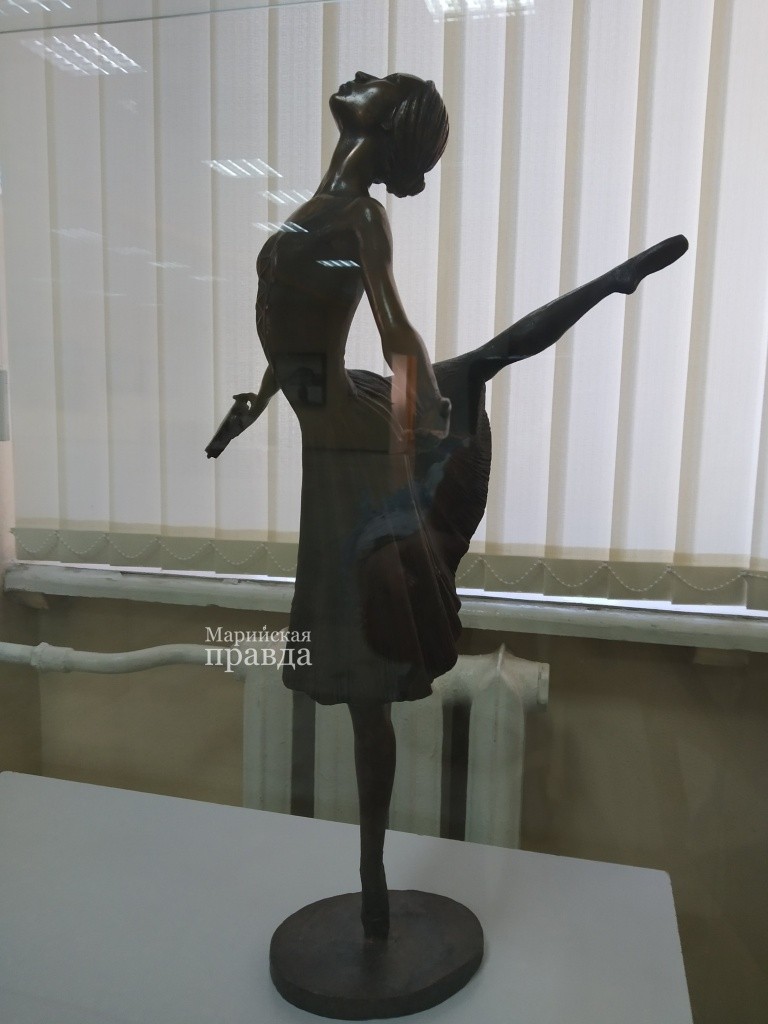 скульптор Галина Медведева. бронза.jpg