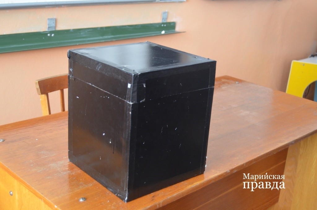 Черных ящиков несколько разных размеров..jpg