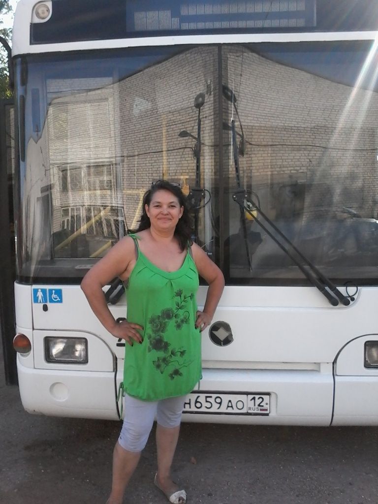 Пять лет назад Лариса работала на автобусе