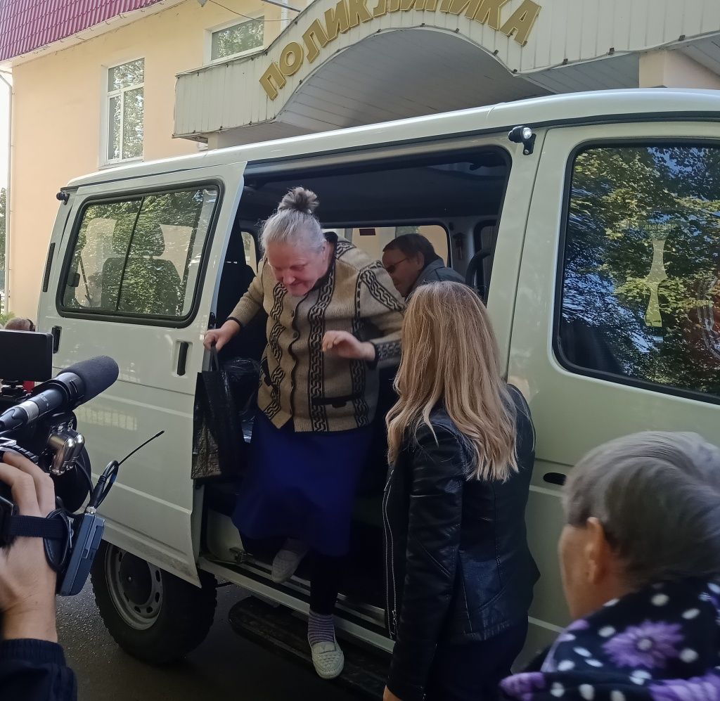 Доставили бесплатно и с комфортом. (Фото Минсоцразвития РМЭ).