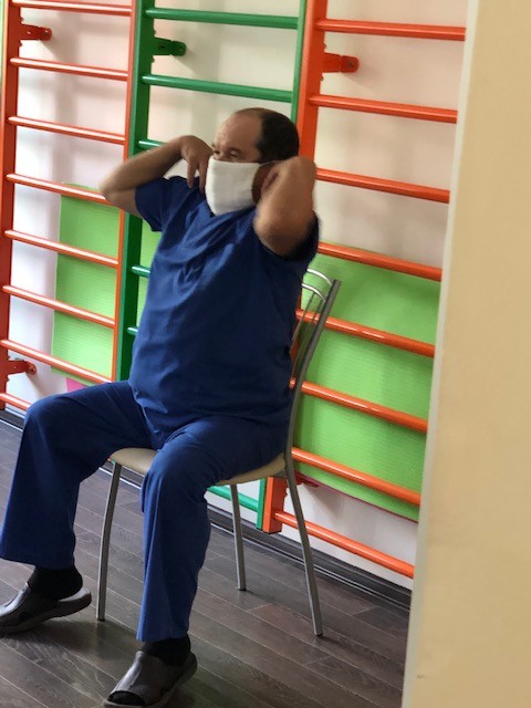 У медработников республиканского центра постковидной реабилитации свои методики. (Фото предоставлено Натальей Моровой).