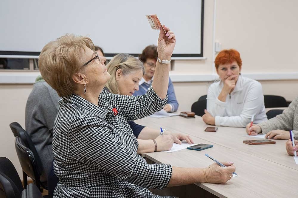 Сертификат, позволяющий обучать других, получат только те, кто пройдет тестирование. (Фото Центра серебряного добровольчества РМЭ).