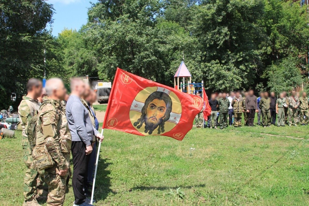 Проводы - по давним традициям. (Фото пресс-службы Волжского войскового казачьего общества предоставлено Андреем Фещуковым)..