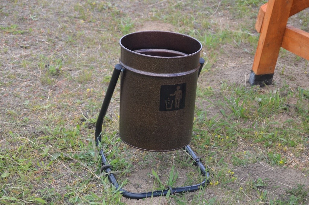 Урны для мусора точно не будут лишними.jpg