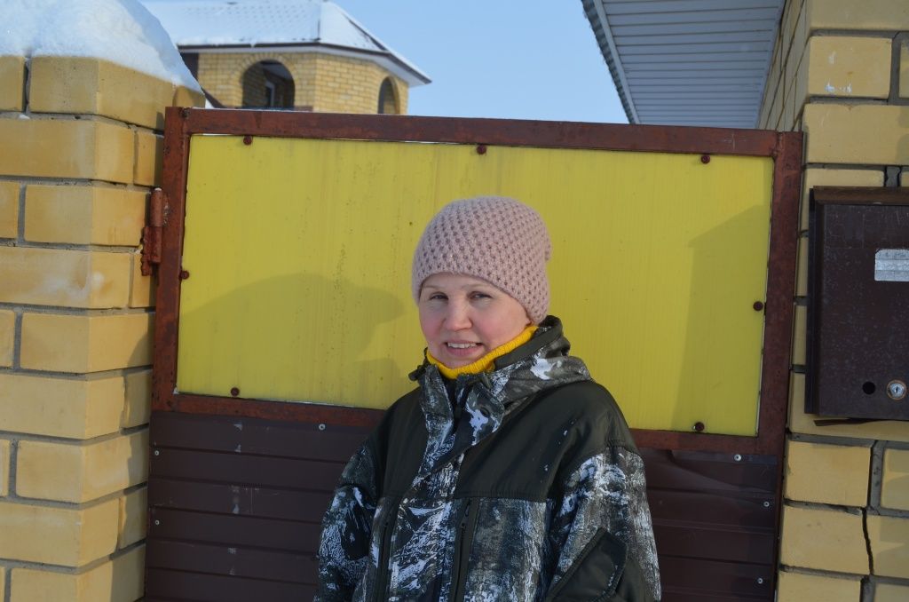 Фельдшер по образованию, культработник по жизни Татьяна Князева сейчас предметно занимается козами.JPG