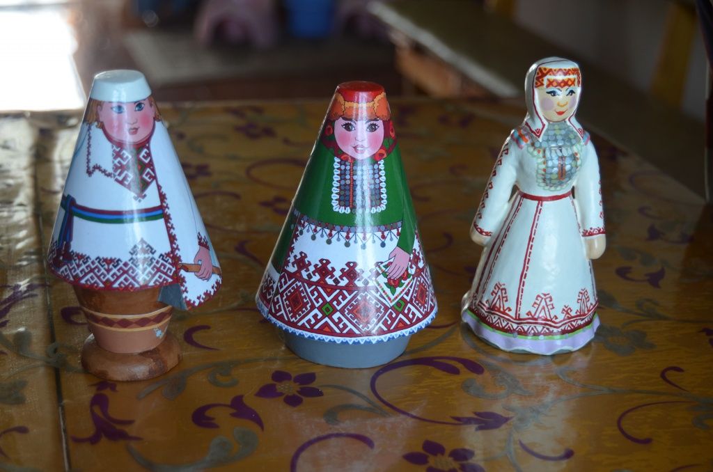Вот они керамические марийские красавицы.JPG