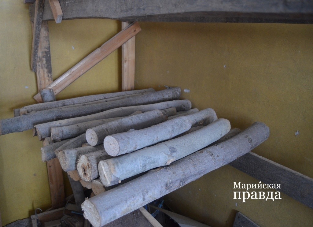 Из этих чурок после обработки получатся интересные и полезные вещи..jpg