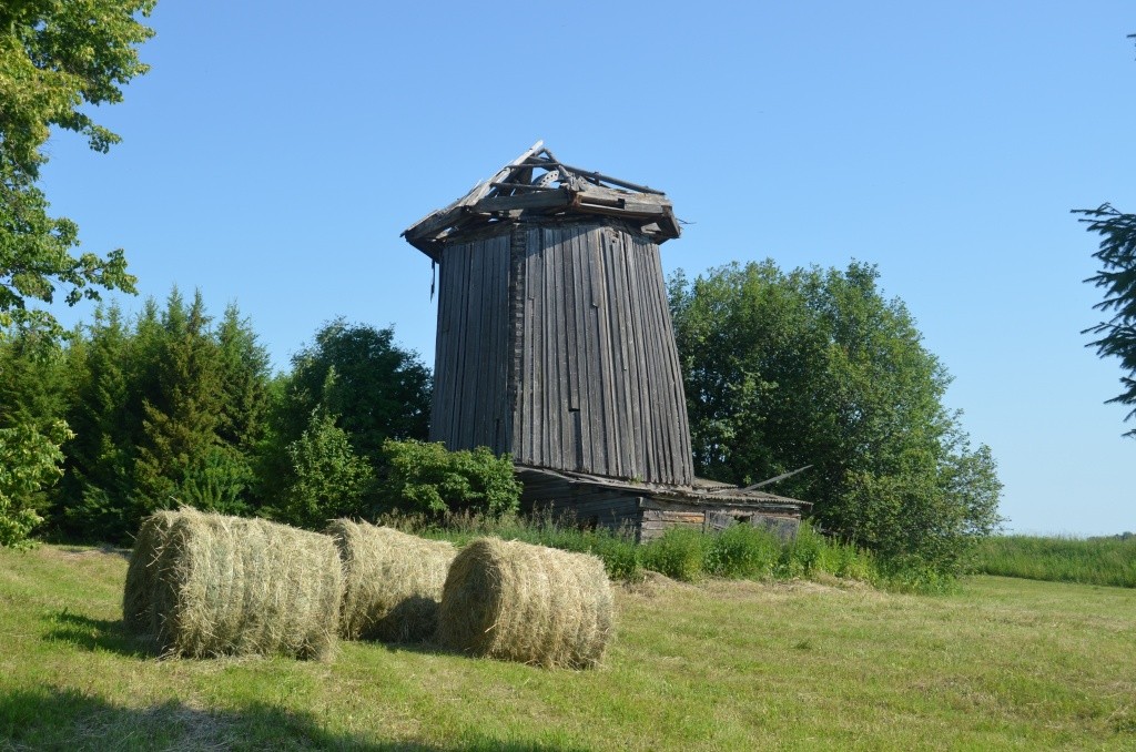 Крыша ветряка практически пропала.jpg