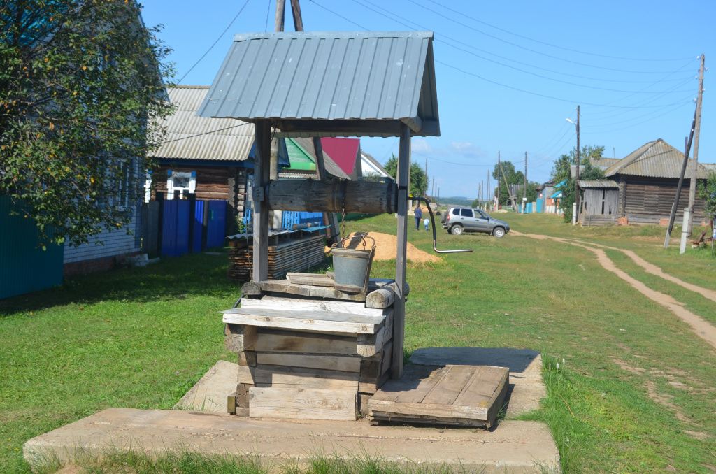 В этом колодце, что посреди деревни, самая вкусная и чистая вода.JPG